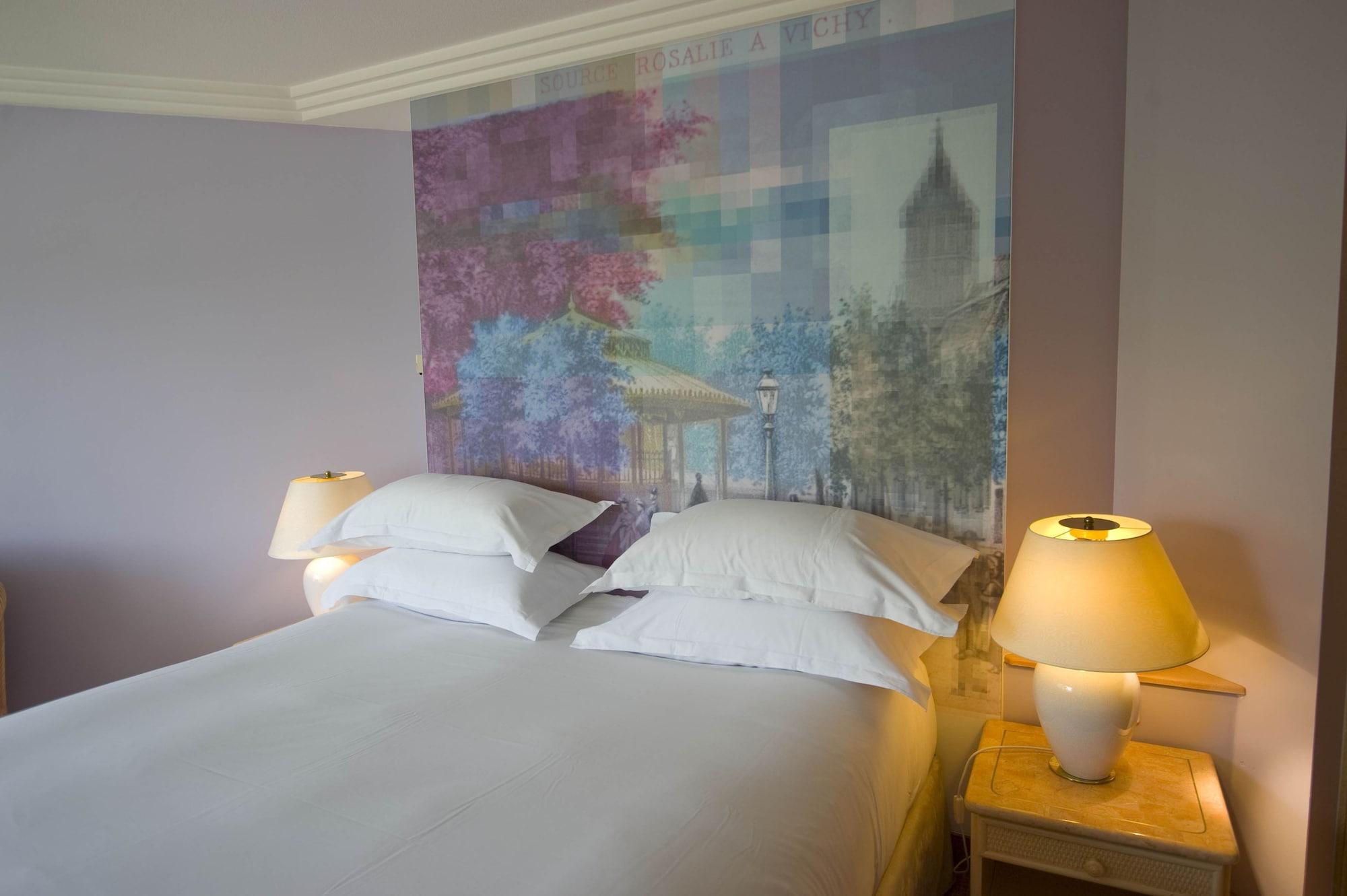וישי Celestins Spa Thermal & Hotel By Vy Resort מראה חיצוני תמונה A room at the hotel