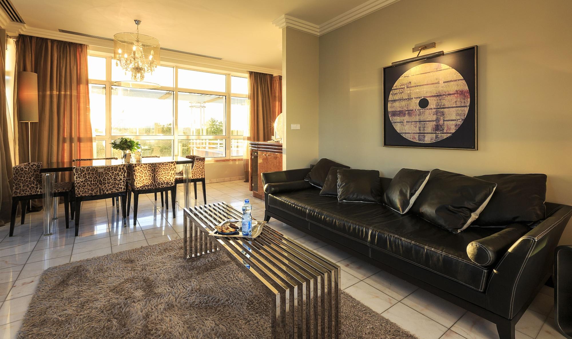 וישי Celestins Spa Thermal & Hotel By Vy Resort מראה חיצוני תמונה A living room