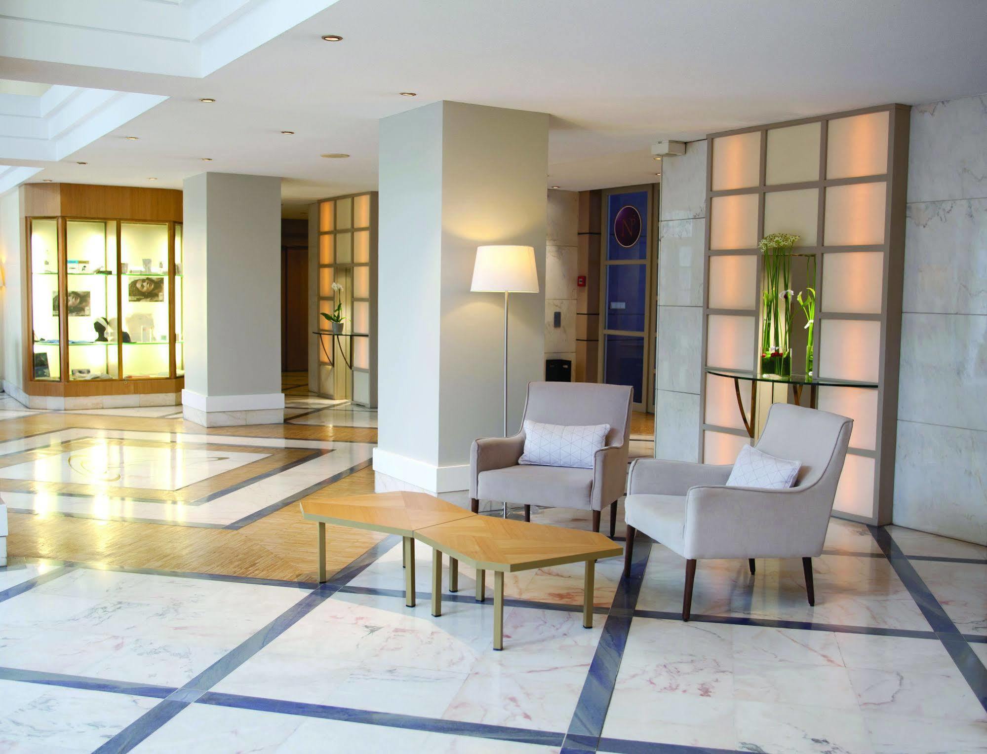 וישי Celestins Spa Thermal & Hotel By Vy Resort מראה חיצוני תמונה Lobby